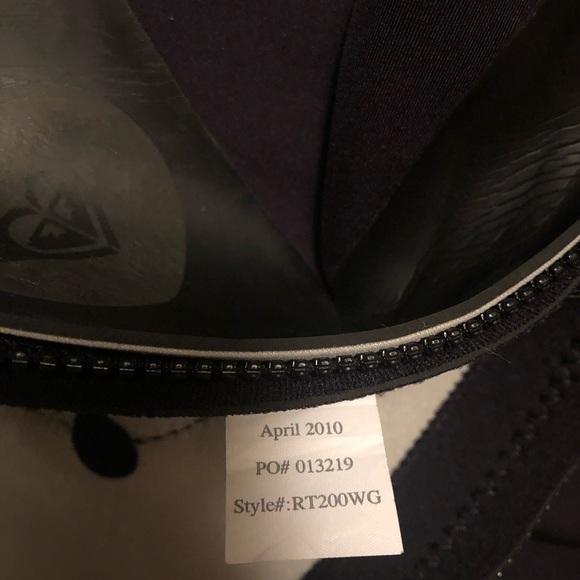 Vintage 2010 Roxy & Kassia Meador 2mm Neoprene Shorty Wetsuit Springsuit - Picture 10 of 14